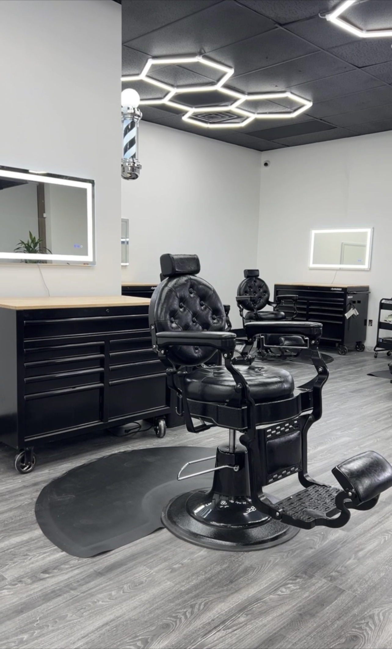 The Cut Barber Lounge
