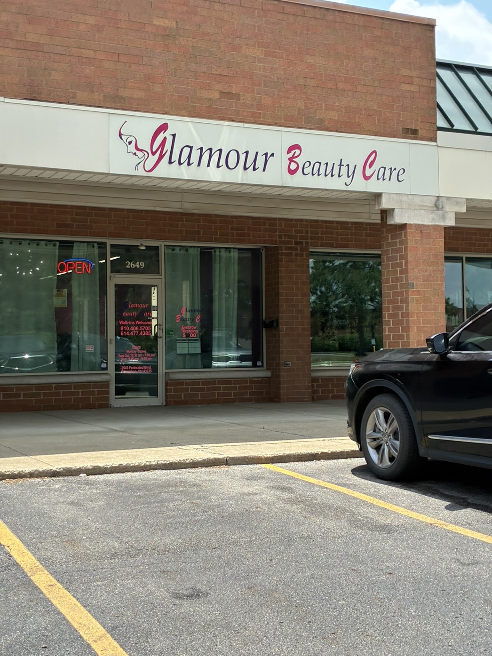 The GlamourBeauty Store